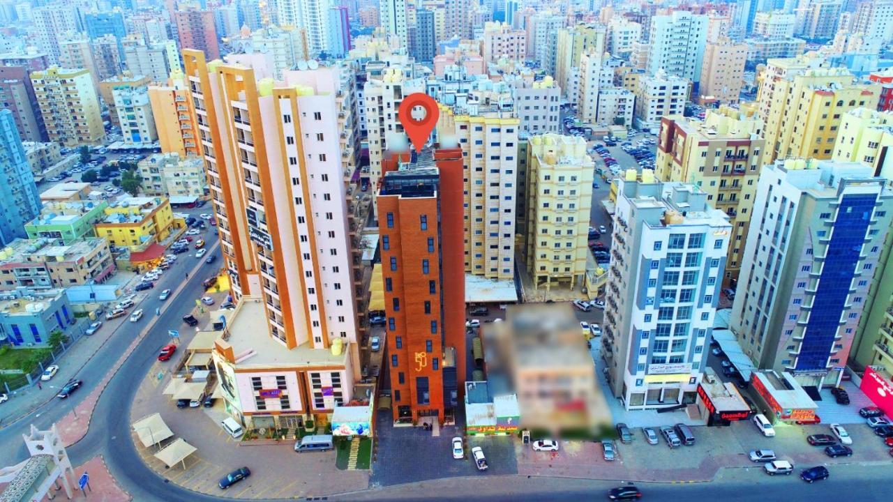 Апарт отель ذا فيفتى ايت السالمية Кувейт Экстерьер фото